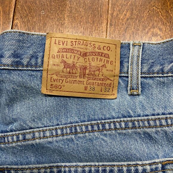 Levi's 560 Vintage Y2K 2001 Loose Fit Denim Blue Jeans Men's Size 38 x 30 - Picture 2 of 10